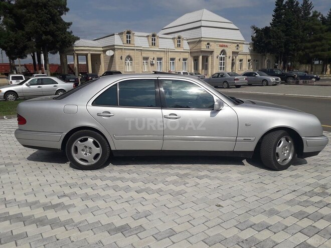 Mercedes E 220 1996, 507,000 km - 2.2 л - İmişli