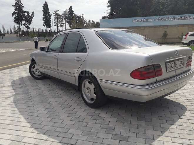Mercedes E 220 1996, 507,000 km - 2.2 л - İmişli