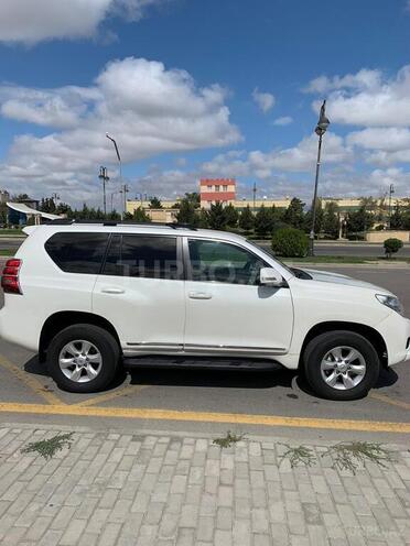 Toyota Prado 2010, 181,000 km - 2.7 л - Bakı