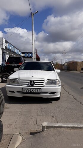 Mercedes C 180 1997, 290,000 km - 1.8 л - Sumqayıt