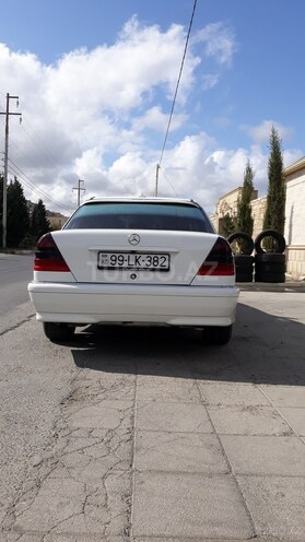 Mercedes C 180 1997, 290,000 km - 1.8 л - Sumqayıt