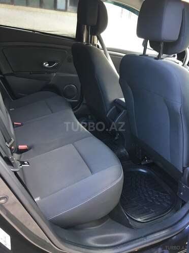 Renault Megane 2010, 25,000 km - 1.5 l - Bakı