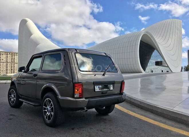 LADA (VAZ) Niva 2015, 70,000 km - 1.7 l - Bakı