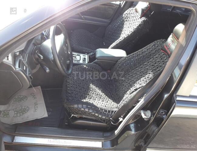 Mercedes E 320 1999, 270,000 km - 3.2 l - Xırdalan