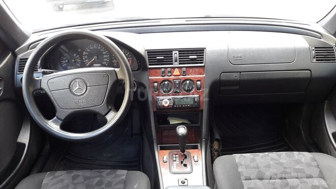 Mercedes C 180 1999, 360,000 km - 1.8 l - Bakı