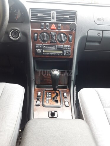 Mercedes C 180 1999, 280,000 km - 1.8 l - Gəncə