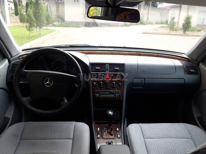 Mercedes C 180 1999, 280,000 km - 1.8 l - Gəncə