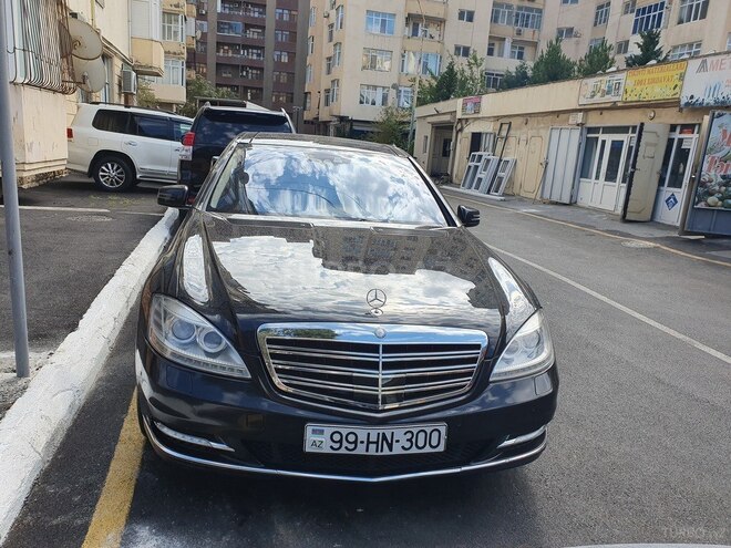Mercedes S 550 2009, 148,000 km - 5.5 l - Bakı