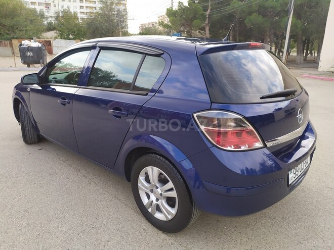Opel Astra 2009, 187,500 km - 1.4 l - Bakı