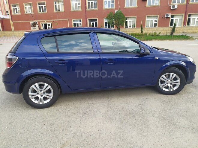 Opel Astra 2009, 187,500 km - 1.4 l - Bakı