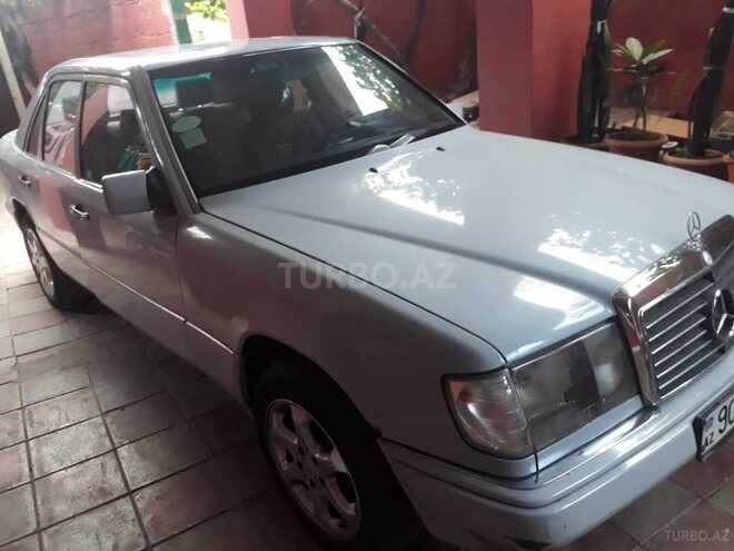 Mercedes E 200 1991, 360,000 km - 2.0 l - Bakı