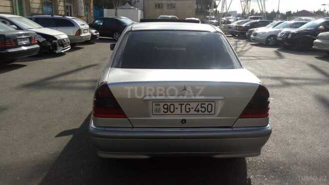Mercedes C 240 1998, 245,667 km - 2.4 l - Bakı