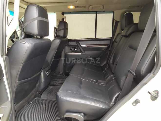 Mitsubishi Pajero 2013, 125,000 km - 3.5 l - Bakı