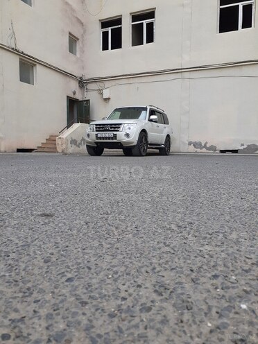 Mitsubishi Pajero 2013, 125,000 km - 3.5 l - Bakı