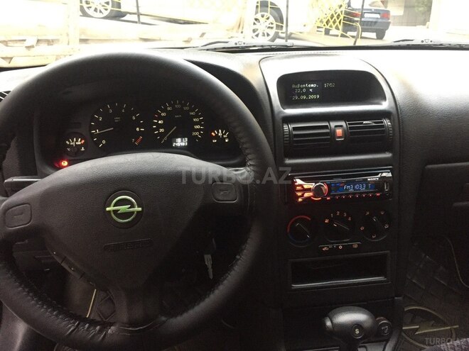 Opel Astra 1998, 245,000 km - 2.0 л - Bakı