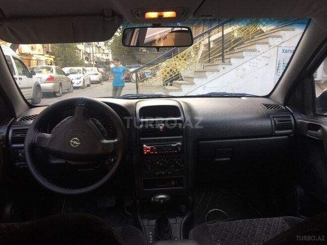 Opel Astra 1998, 245,000 km - 2.0 л - Bakı