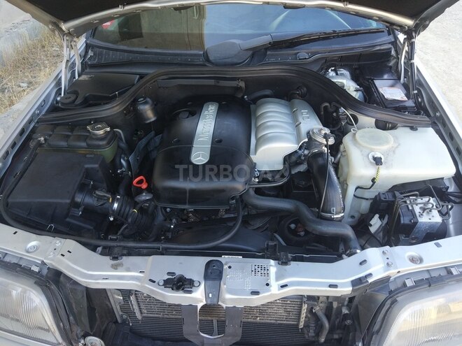Mercedes C 220 1998, 290,000 km - 2.2 л - Zaqatala