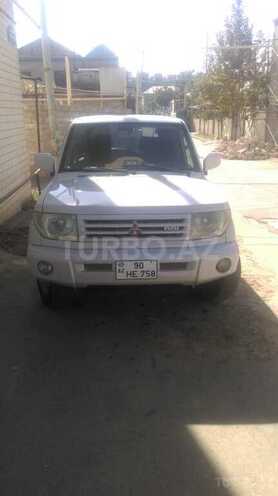 Mitsubishi Pajero io 1999, 100,000 km - 1.8 l - Bakı