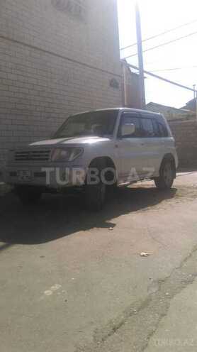 Mitsubishi Pajero io 1999, 100,000 km - 1.8 l - Bakı