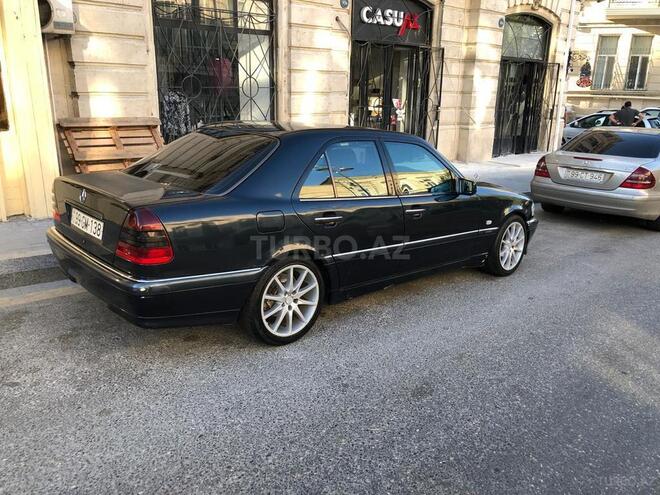 Mercedes C 240 1999, 284,164 km - 2.4 l - Bakı