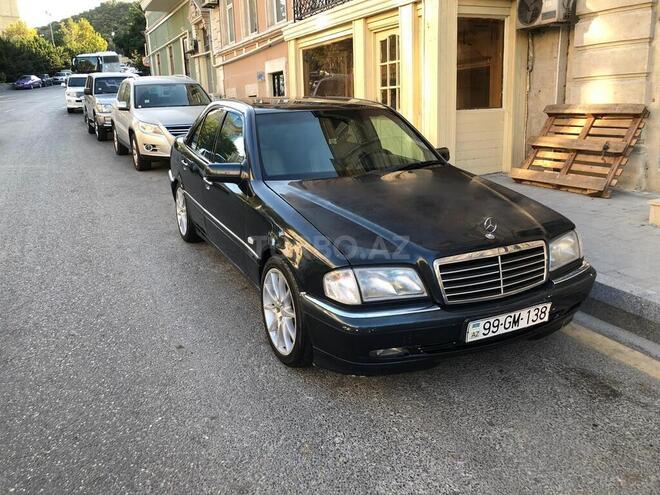 Mercedes C 240 1999, 284,164 km - 2.4 l - Bakı