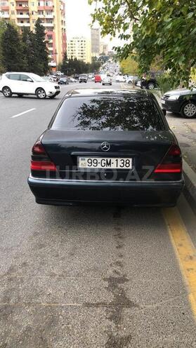 Mercedes C 240 1999, 284,164 km - 2.4 l - Bakı