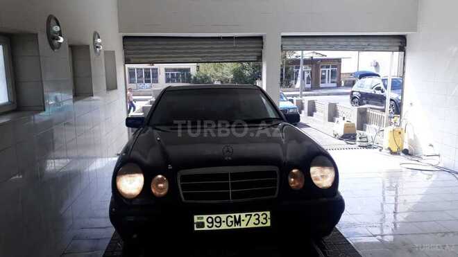 Mercedes E 200 1998, 284,000 km - 2.0 л - Göyçay