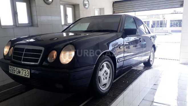Mercedes E 200 1998, 284,000 km - 2.0 л - Göyçay