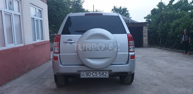 Suzuki Grand Vitara 2008, 385,000 km - 2.0 l - Astara