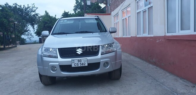 Suzuki Grand Vitara 2008, 385,000 km - 2.0 l - Astara
