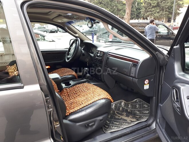 Jeep Grand Cherokee 2003, 327,425 km - 2.7 l - Beyləqan