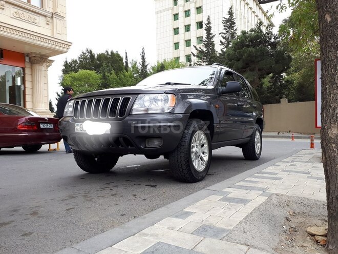 Jeep Grand Cherokee 2003, 327,425 km - 2.7 l - Beyləqan