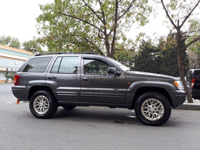 Jeep Grand Cherokee 2003, 327,425 km - 2.7 l - Beyləqan