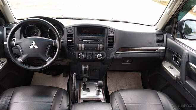 Mitsubishi Pajero 2012, 118,232 km - 3.0 l - Bakı