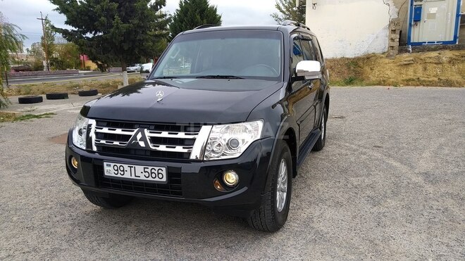 Mitsubishi Pajero 2012, 118,232 km - 3.0 l - Bakı