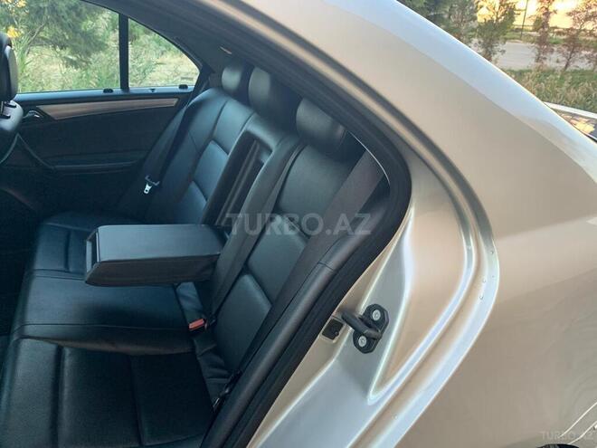 Mercedes C 230 2006, 187,000 km - 2.5 l - Sumqayıt