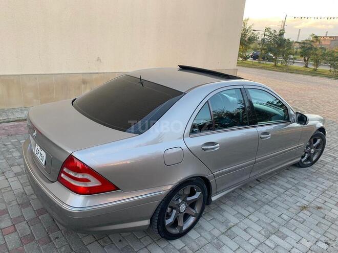Mercedes C 230 2006, 187,000 km - 2.5 l - Sumqayıt