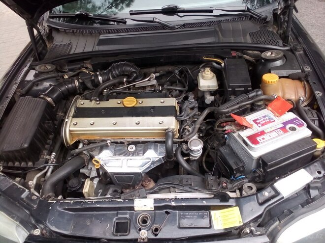 Opel Vectra 1998, 120,000 km - 1.8 l - Sumqayıt