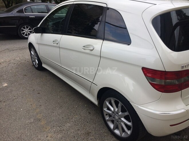 Mercedes B 170 2008, 102,000 km - 1.7 l - Bakı