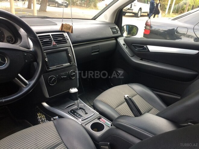 Mercedes B 170 2008, 102,000 km - 1.7 l - Bakı