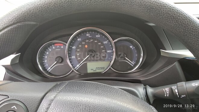 Toyota Corolla 2016, 32,000 km - 1.8 l - Sumqayıt