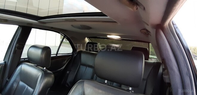 Mercedes E 320 2001, 313,000 km - 3.2 l - Xaçmaz