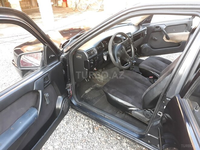 Opel Vectra 1992, 241,250 km - 1.7 l - Mingəçevir