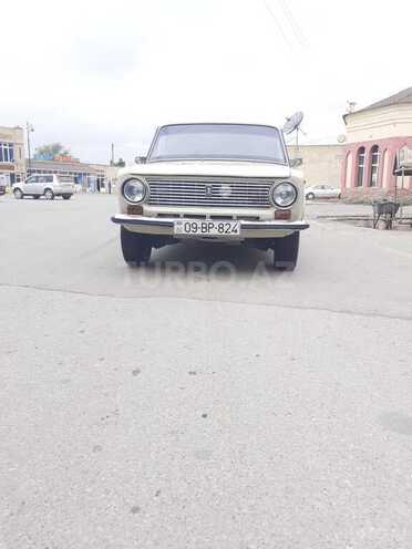 LADA (VAZ) 21011 1971, 885,570 km - 1.5 l - Salyan