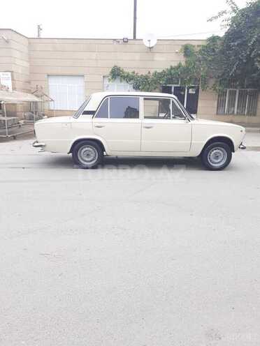 LADA (VAZ) 21011 1971, 885,570 km - 1.5 l - Salyan