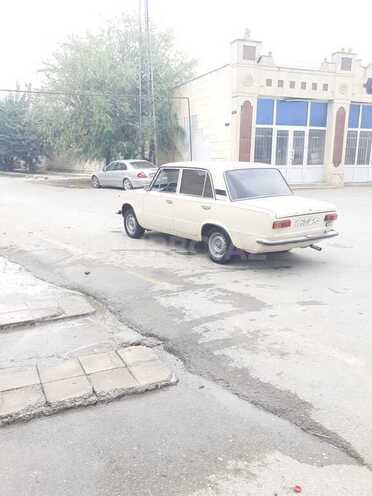 LADA (VAZ) 21011 1971, 885,570 km - 1.5 l - Salyan
