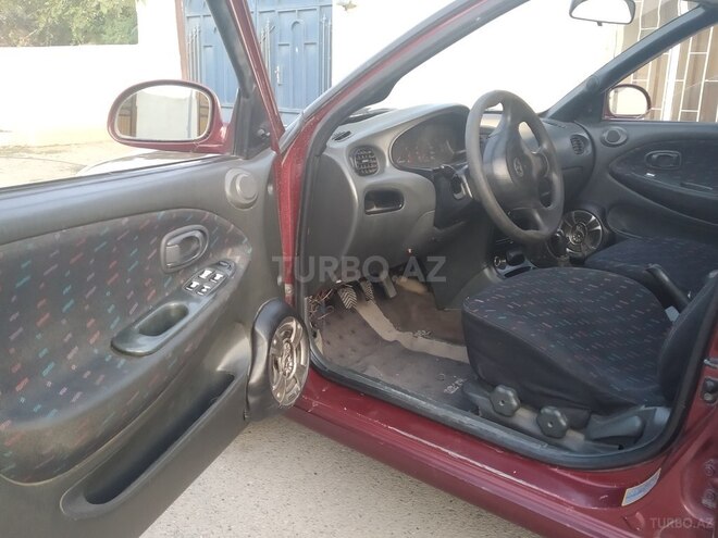 Hyundai Elantra 1998, 258,056 km - 2.0 l - Tovuz