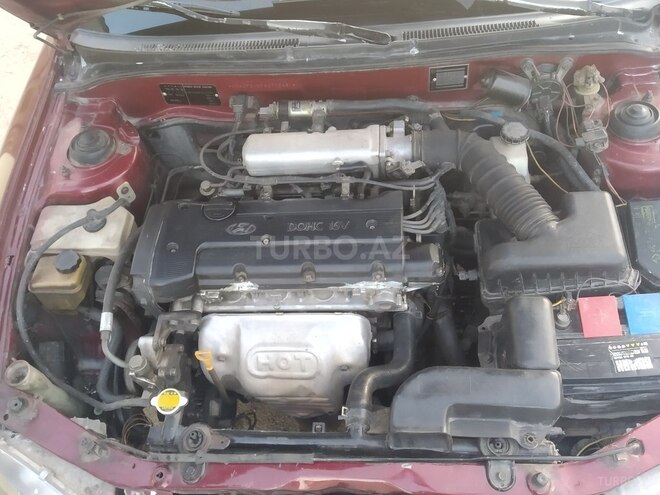 Hyundai Elantra 1998, 258,056 km - 2.0 l - Tovuz