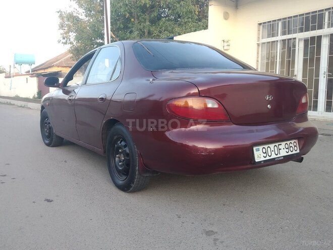Hyundai Elantra 1998, 258,056 km - 2.0 l - Tovuz