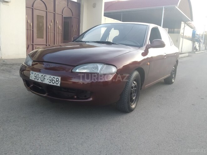 Hyundai Elantra 1998, 258,056 km - 2.0 l - Tovuz